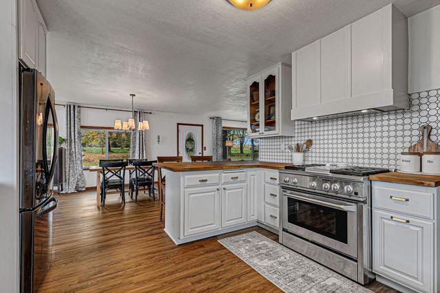 42720 County Road 3, Holdingford, MN 56340