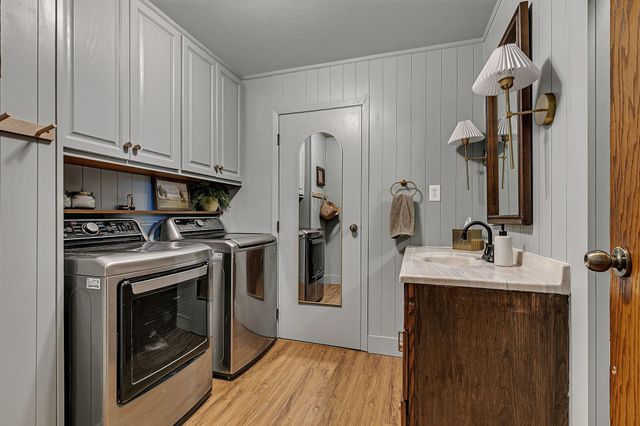 42720 County Road 3, Holdingford, MN 56340