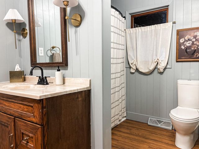 42720 County Road 3, Holdingford, MN 56340