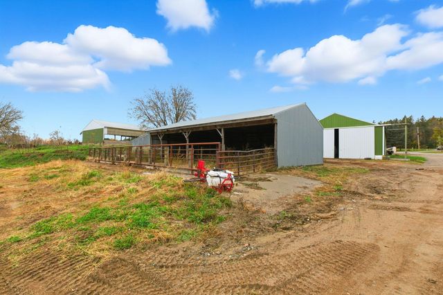 42720 County Road 3, Holdingford, MN 56340