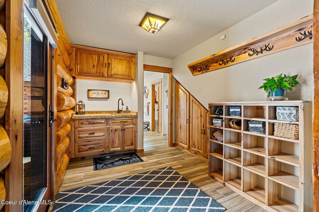 816 Ponderesa Ranch Rd, Sagle, ID 83860 photo 38