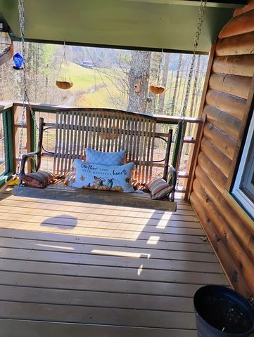 575 Upper Bear Paw Road, Murphy, NC 28906