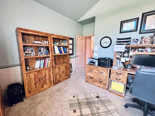 9125 Whispering Oaks Drive, Midwest City, OK 73130