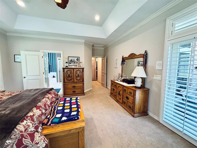 9125 Whispering Oaks Drive, Midwest City, OK 73130