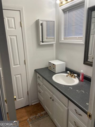 50 Cedar Street, Metter, GA 30439