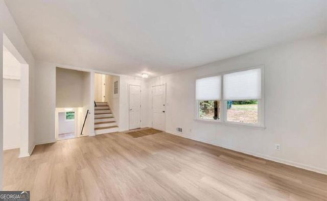 4520 Santa Fe Trail SW, Atlanta, GA 30331