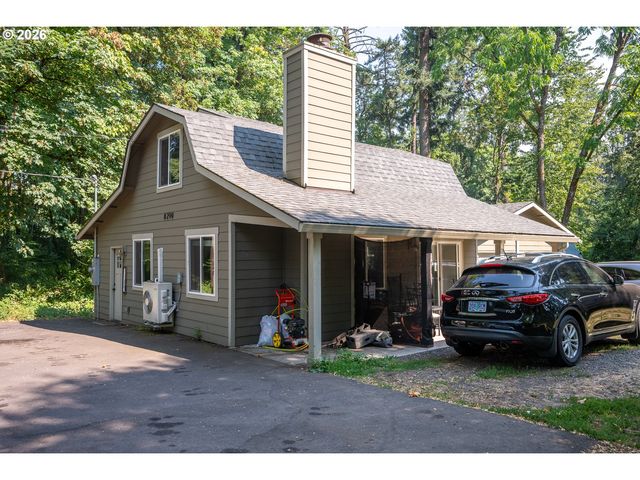 8300 Sw BLAKE St, Tualatin, OR 97062