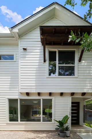 1705B Perez ST, Austin, TX 78721