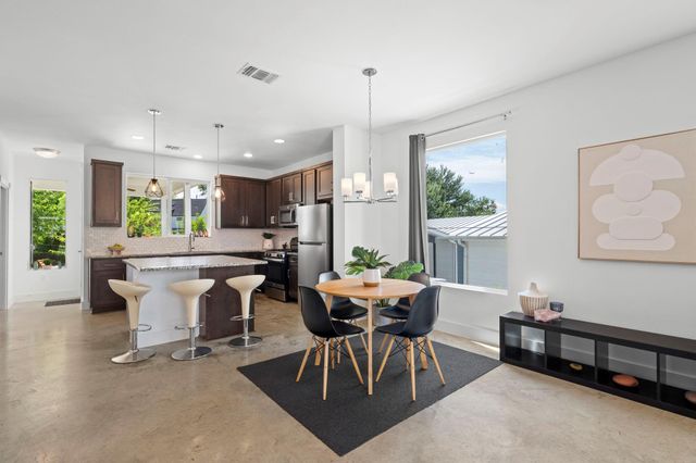 1705B Perez ST, Austin, TX 78721