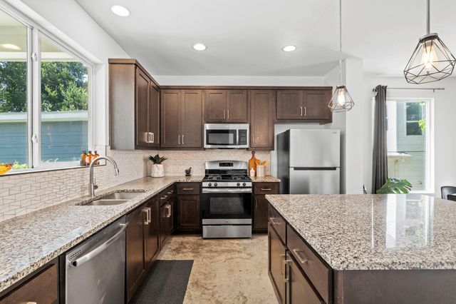1705B Perez ST, Austin, TX 78721