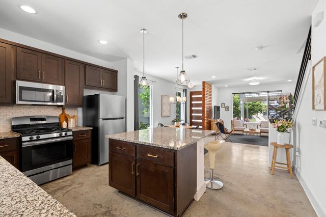 1705B Perez ST, Austin, TX 78721