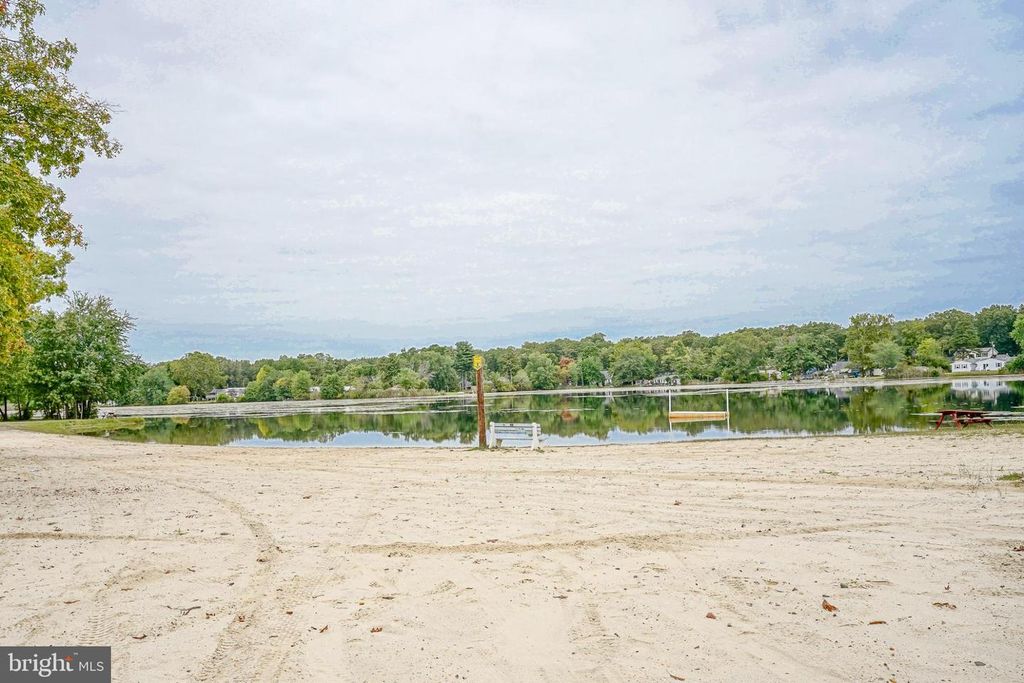 1607 VICTORY AVE, Williamstown, NJ 08094