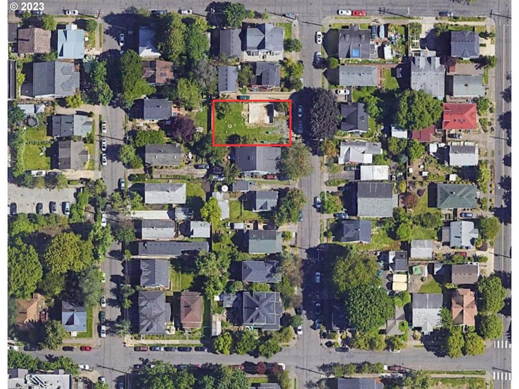 4215 Ne 6TH Ave, Portland, OR 97211