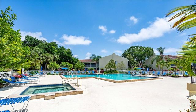6101 34TH STREET W 1D, Bradenton, FL 34210