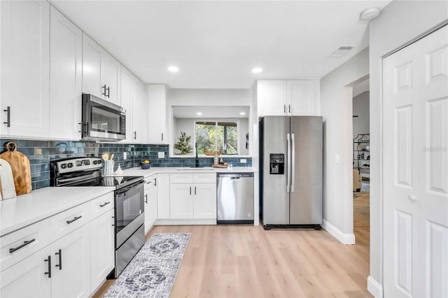 6101 34TH STREET W 1D, Bradenton, FL 34210