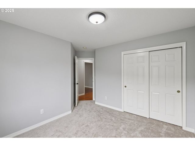 10400 Ne 33RD Ave, Vancouver, WA 98686