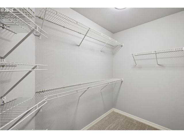 10400 Ne 33RD Ave, Vancouver, WA 98686