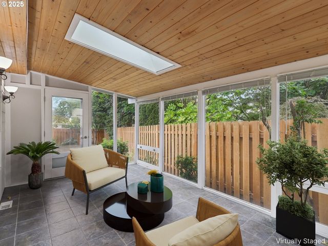 10400 Ne 33RD Ave, Vancouver, WA 98686