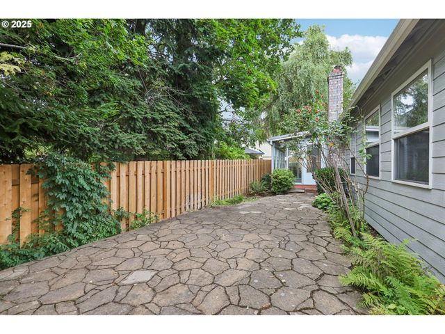 10400 Ne 33RD Ave, Vancouver, WA 98686