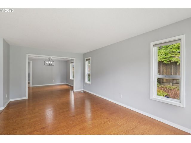 10400 Ne 33RD Ave, Vancouver, WA 98686