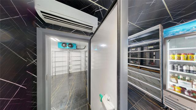 127 Bedford Avenue, Brooklyn, NY 11211