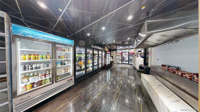 127 Bedford Avenue, Brooklyn, NY 11211