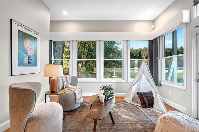 45 Pickman Dr 45, Bedford, MA 01730