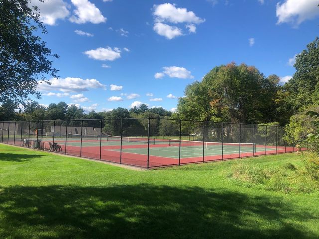 45 Pickman Dr 45, Bedford, MA 01730