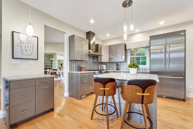 45 Pickman Dr 45, Bedford, MA 01730