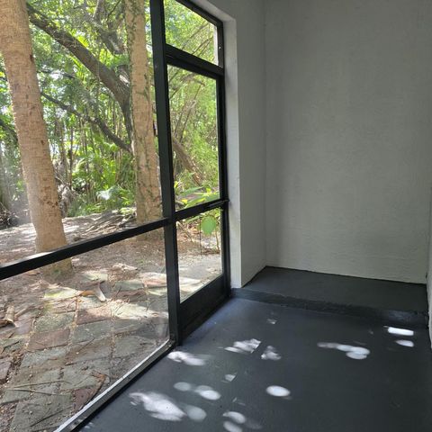 2445 SW 18th Terrace 902, Fort Lauderdale, FL 33315
