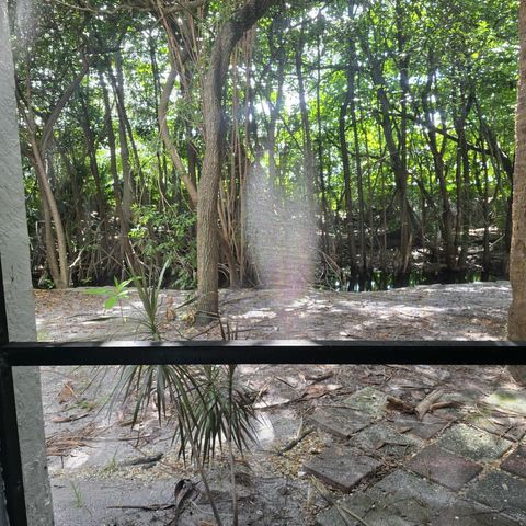 2445 SW 18th Terrace 902, Fort Lauderdale, FL 33315