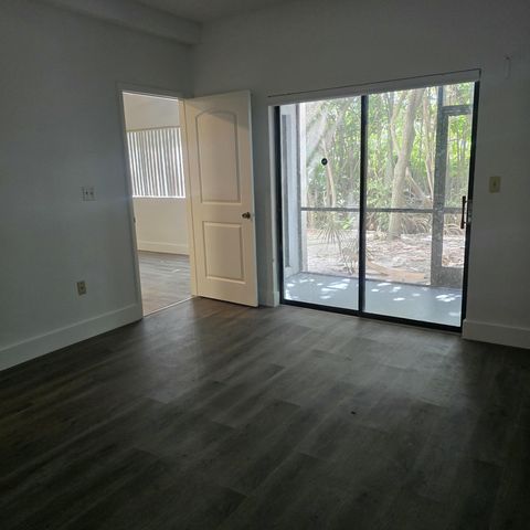 2445 SW 18th Terrace 902, Fort Lauderdale, FL 33315