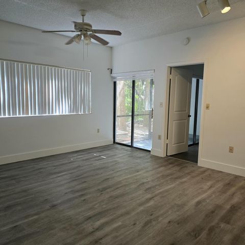 2445 SW 18th Terrace 902, Fort Lauderdale, FL 33315