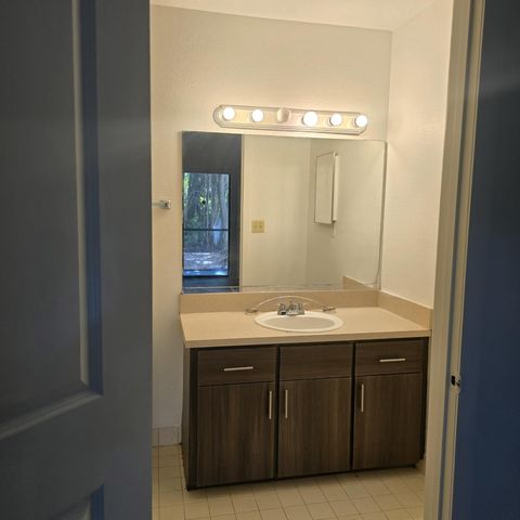2445 SW 18th Terrace 902, Fort Lauderdale, FL 33315
