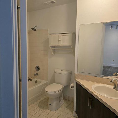 2445 SW 18th Terrace 902, Fort Lauderdale, FL 33315