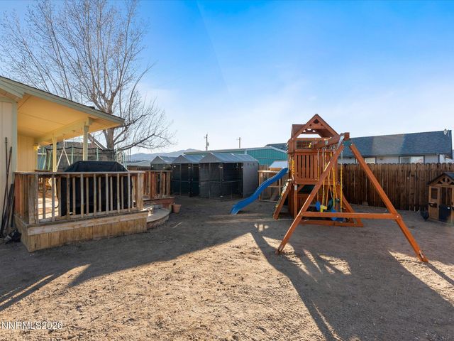 13 St Andrews Drive, Yerington, NV 89447