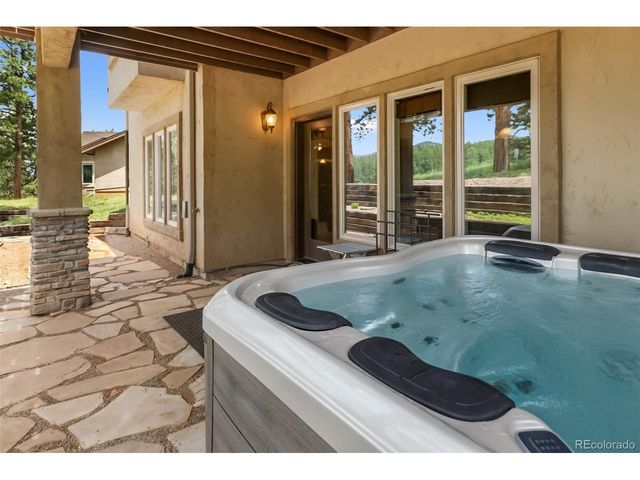 1484 Masters Dr, Woodland Park, CO 80863