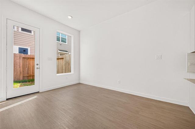 2212 Via Vicky Road, Houston, TX 77051