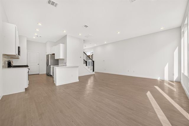2212 Via Vicky Road, Houston, TX 77051