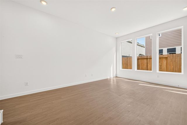 2212 Via Vicky Road, Houston, TX 77051