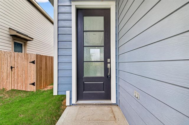 2212 Via Vicky Road, Houston, TX 77051