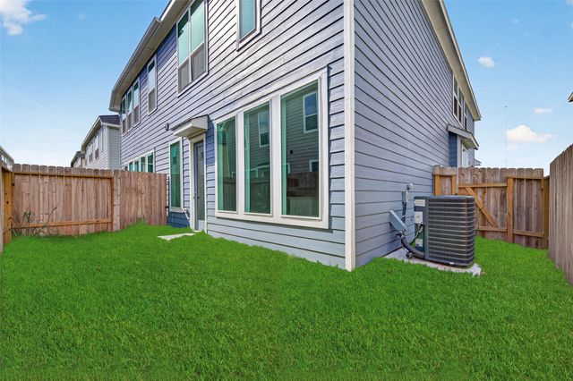 2212 Via Vicky Road, Houston, TX 77051