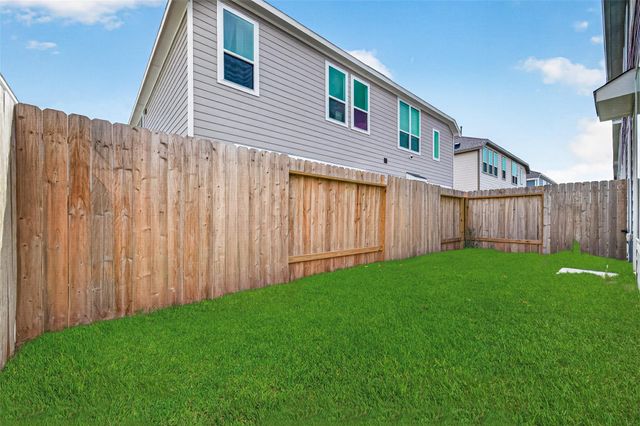 2212 Via Vicky Road, Houston, TX 77051