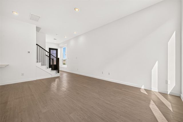 2212 Via Vicky Road, Houston, TX 77051