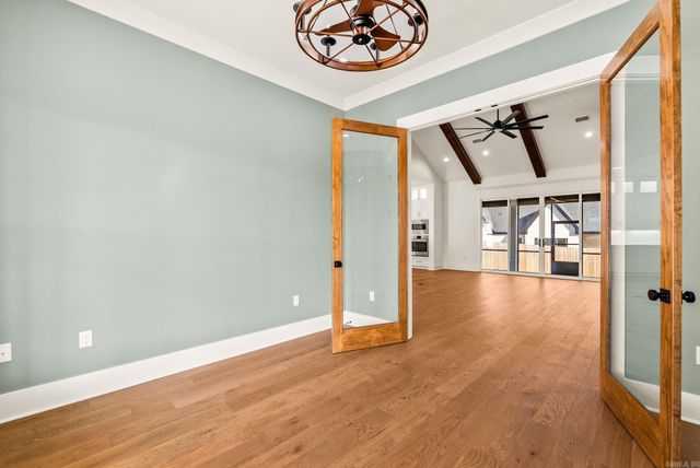 1670 DOLPHIN, Conway, AR 72034