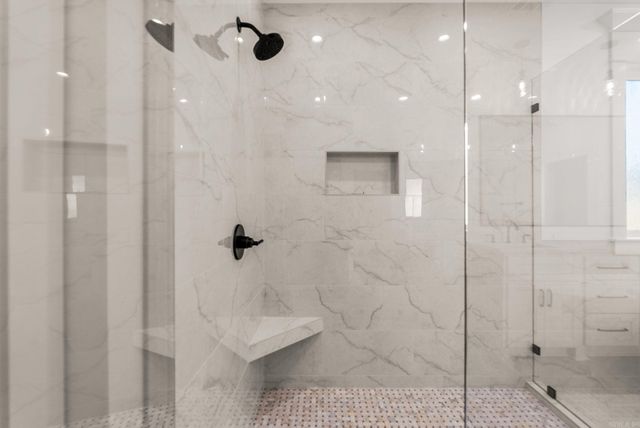 1670 DOLPHIN, Conway, AR 72034