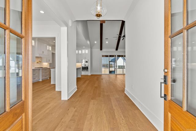 1670 DOLPHIN, Conway, AR 72034