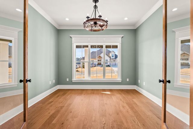 1670 DOLPHIN, Conway, AR 72034