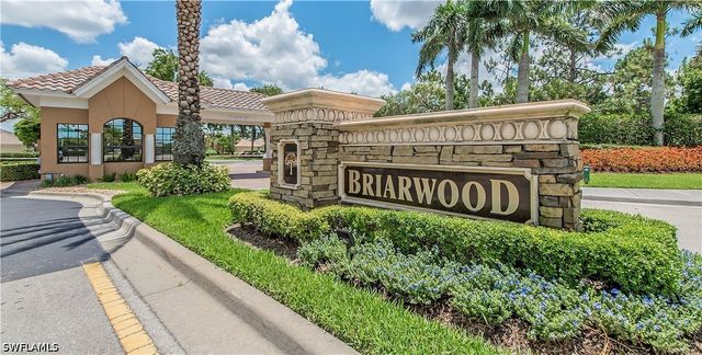 967 Tivoli DR, Naples, FL 34104