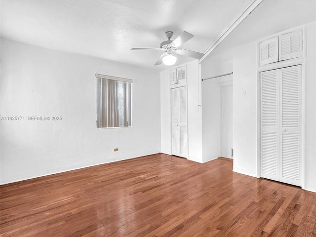 2443 N Meridian Ave, Miami Beach, FL 33140